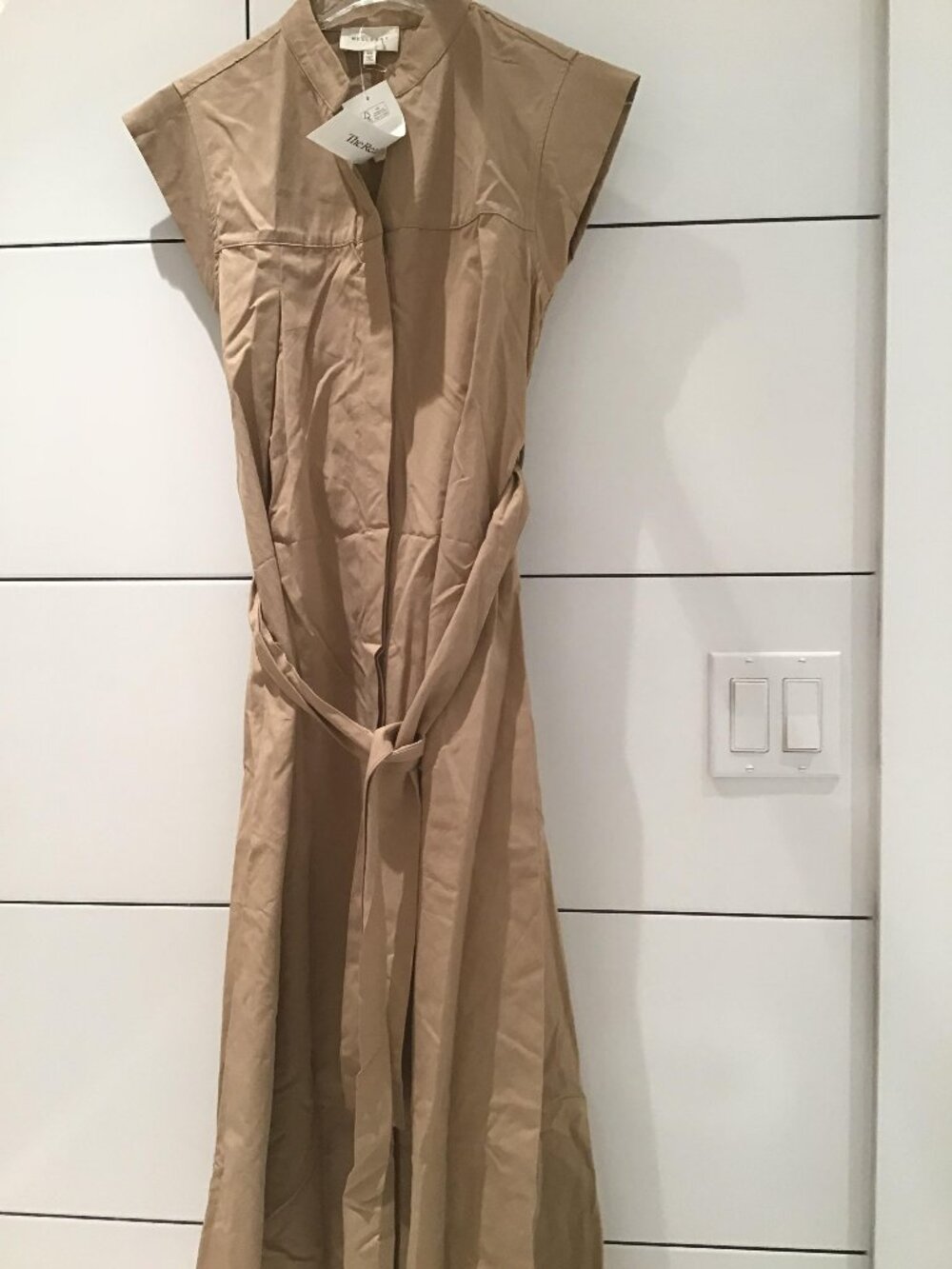 Beige Sleeveless Midi Shirt Dress with Belt